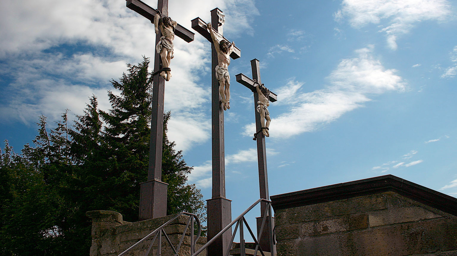 Kreuzigungsgruppe am Kreuzberg in der Rhön