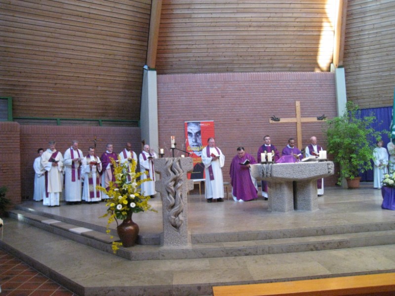 Gottesdienst zur Vorbereitung der Seligsprechung v. Pfr. Haefner 005_internet.jpg