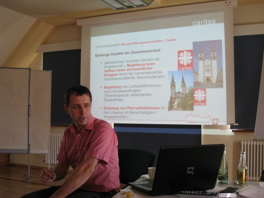 2011--7--DES--JUNI--LINKS--MAINS--STUDIENTAG--WÜRZBURG