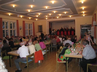 Begegnungsabend des Dekanates Wuerzburg links des Mains 014_internet-001.jpg