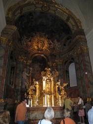 NEUMÜNSTERFÜHRUNG