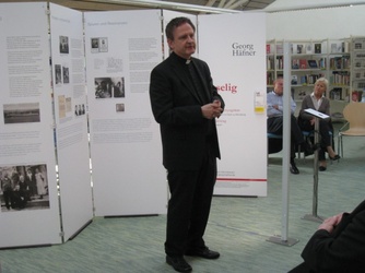 Eroeffnung der Ausstellung in Hoechberg 003_internet.jpg