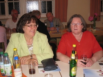 Begegnungsabend des Dekanates Wuerzburg links des Mains 017_internet-001.jpg