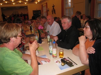 Begegnungsabend des Dekanates Wuerzburg links des Mains 012_internet-001.jpg