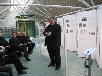 Eroeffnung der Ausstellung in Hoechberg 002_internet.jpg